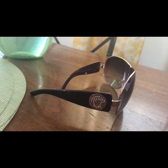 Versace sunglasses - Picture 4 of 5